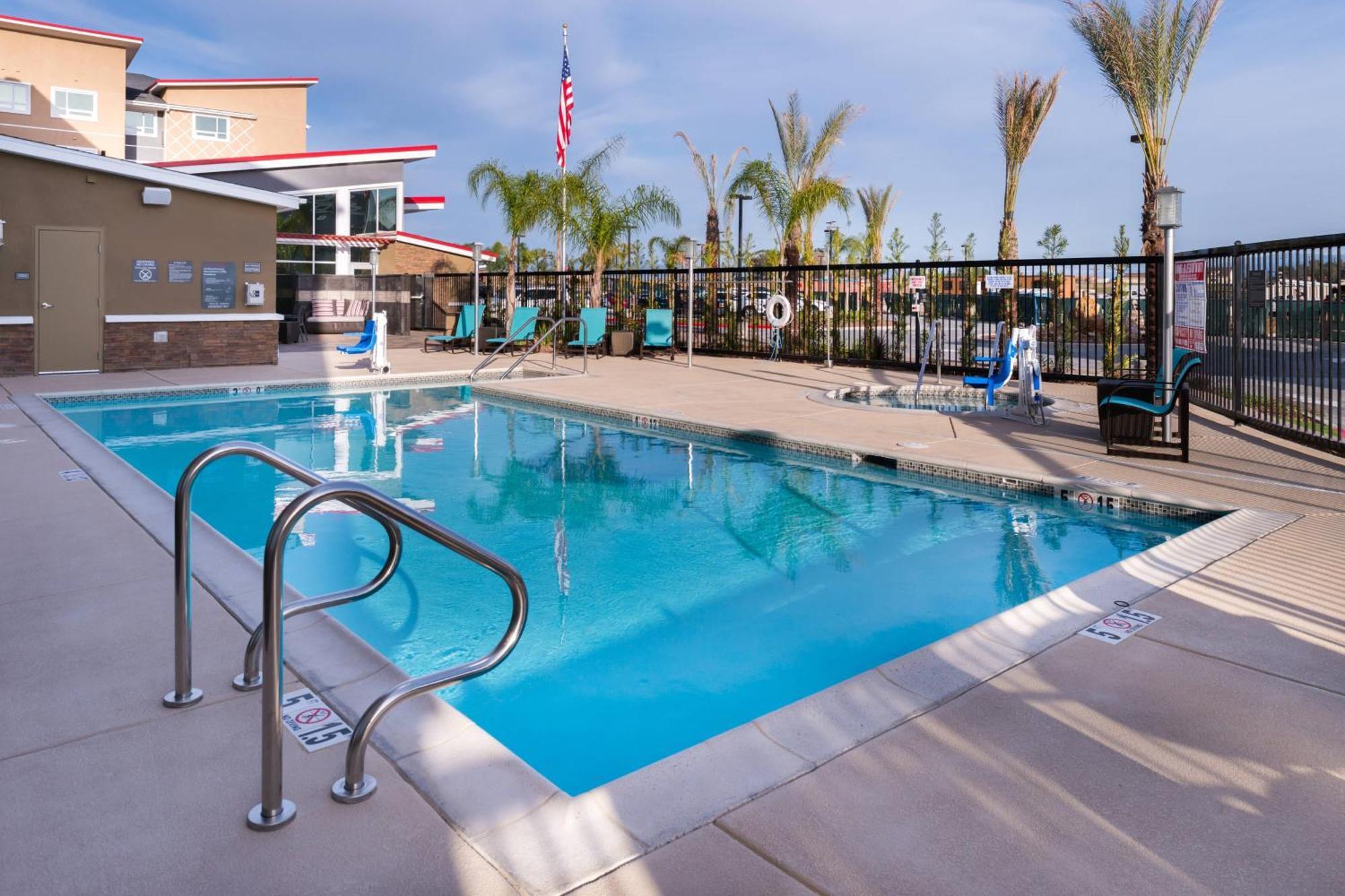 Residence Inn By Marriott Temecula Murrieta Exterior foto